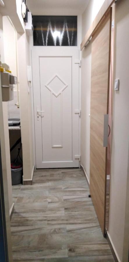 Kaposvár Desi Apartman מראה חיצוני תמונה