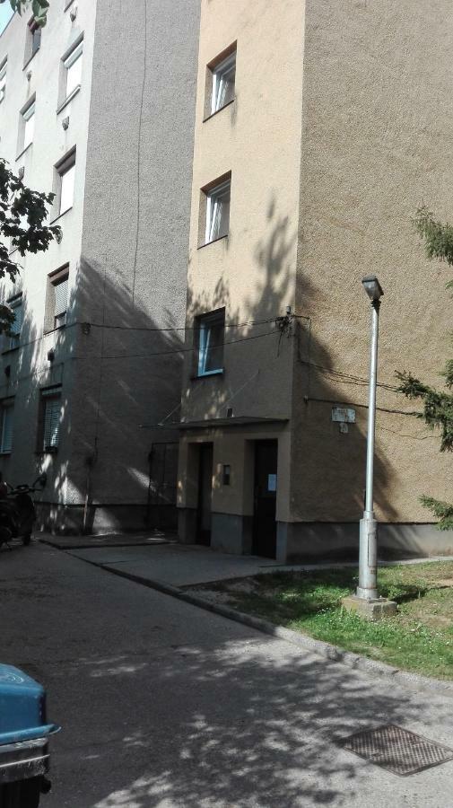 Kaposvár Desi Apartman מראה חיצוני תמונה