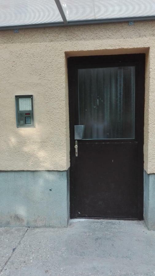 Kaposvár Desi Apartman מראה חיצוני תמונה